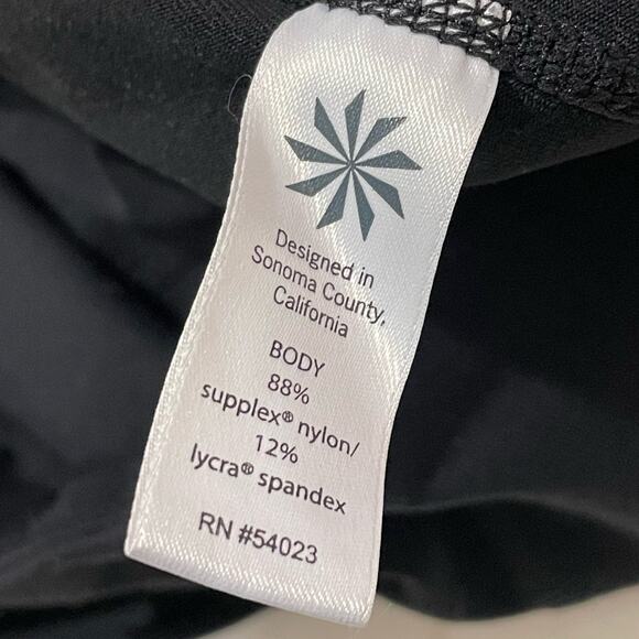 Athleta Mind Over Mat Capri Tight - Black - Small - Picture 13 of 14